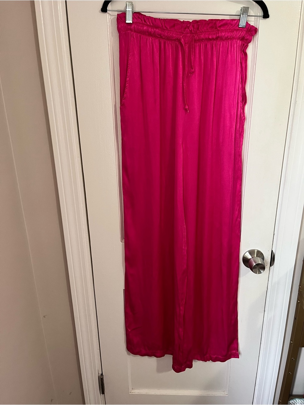 Wide-Leg Satin Drawstring Pants in Bright Pink